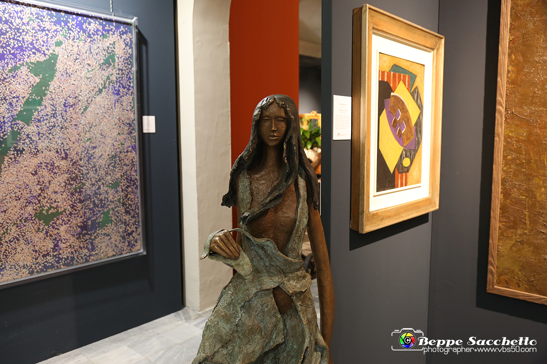VBS_3706 - APART - Art & Antiques Fair.jpg